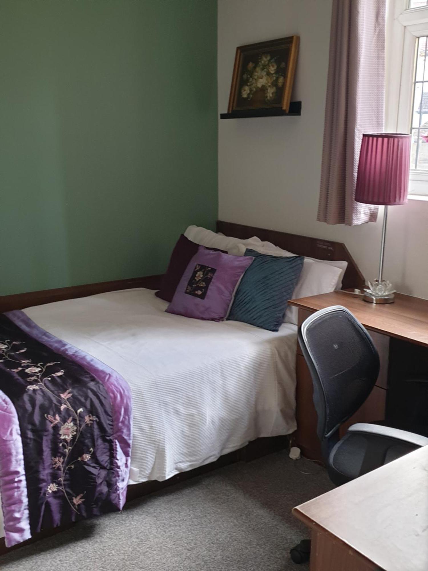 Mother-In-Law Guest House Hotel Leeds Leeds  Exterior foto